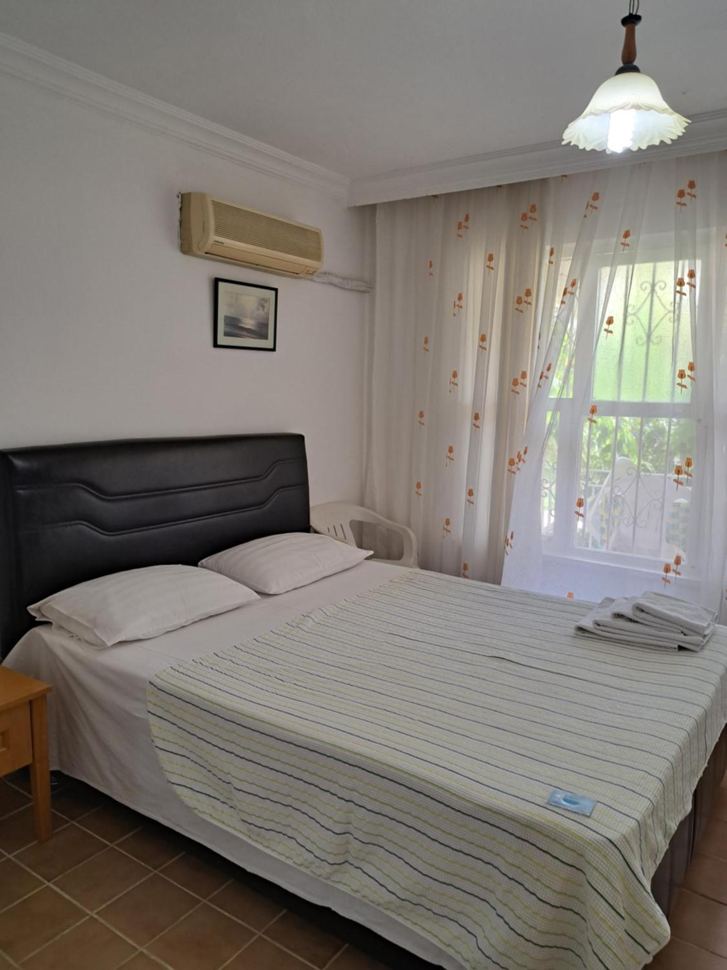 Martili Villa Lara Antalya Bilik gambar