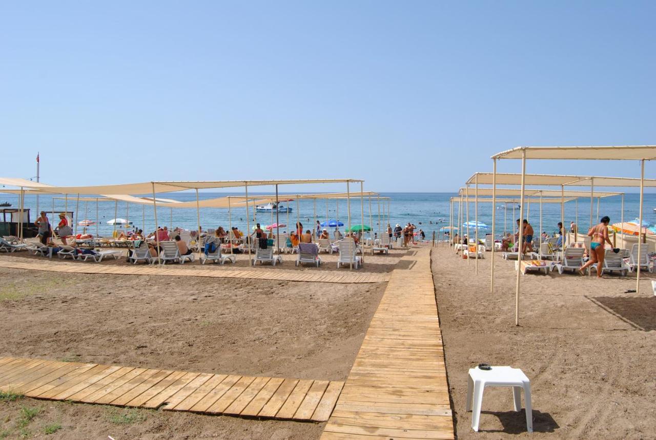 Martili Villa Lara Antalya Luaran gambar